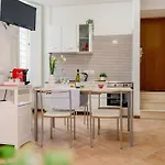 Italian Experience-movie Iesi
